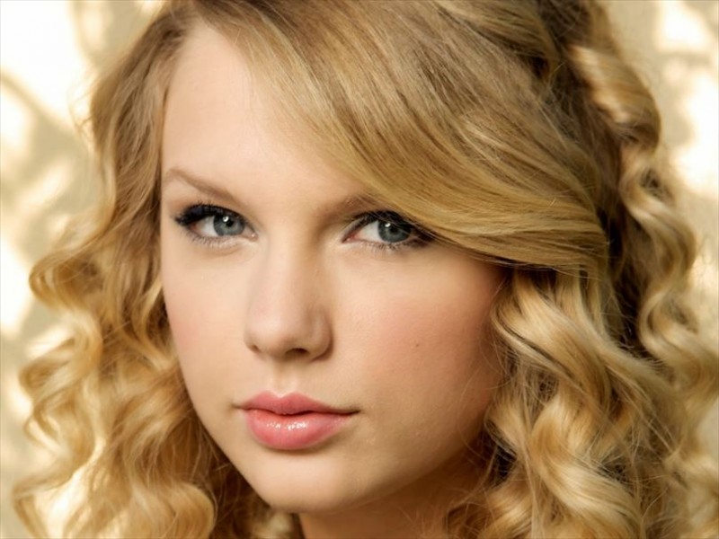  Taylor Swift 120 Ailovei